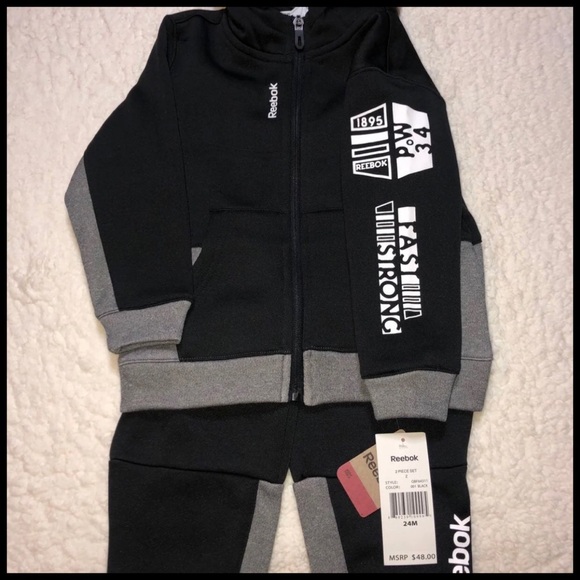 Reebok Set - Picture 7 of 8